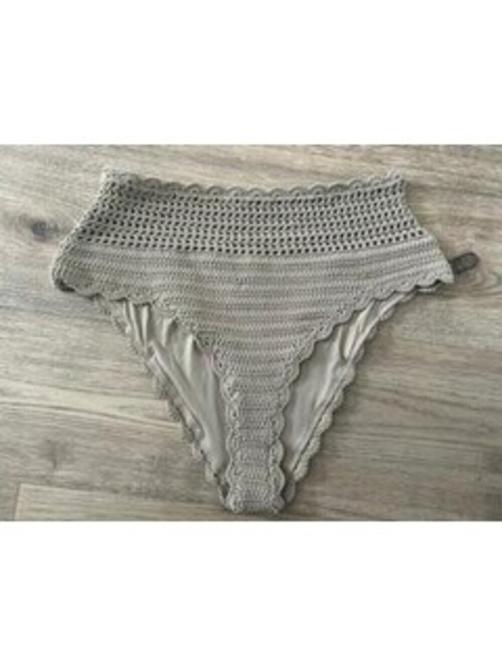 Beach Riot Crochet Bikini Bottom Womens Large Beige Tan High Waisted Scallop